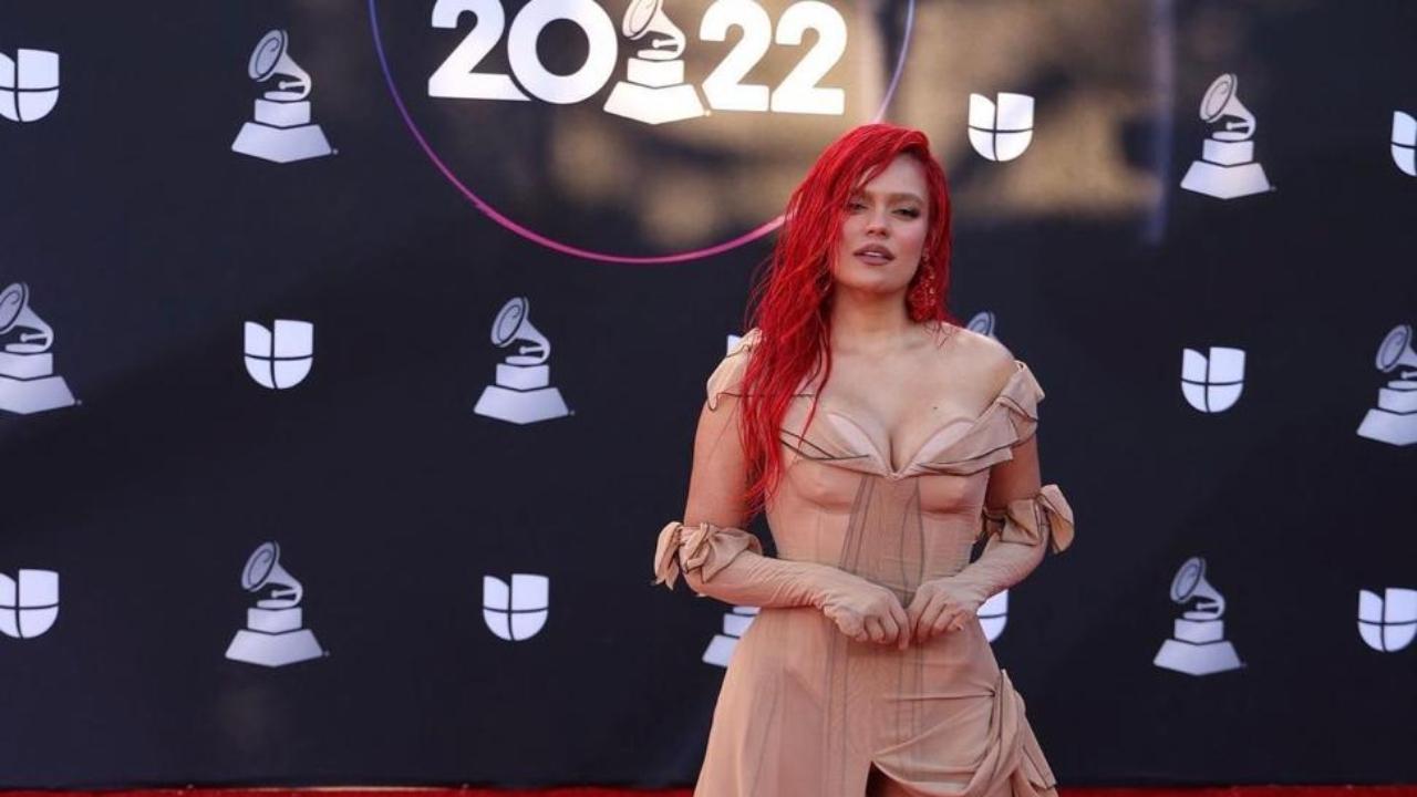 Imagen Principal de Nota: Karol G puso a bailar a todos en los Latin Grammy 2022
