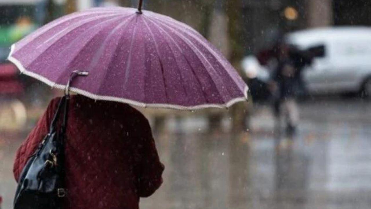 Imagen Principal de Nota: ¡Saque el suéter y el paraguas! Lluvias y bajas temperaturas pronostican para este lunes en estas zonas del país