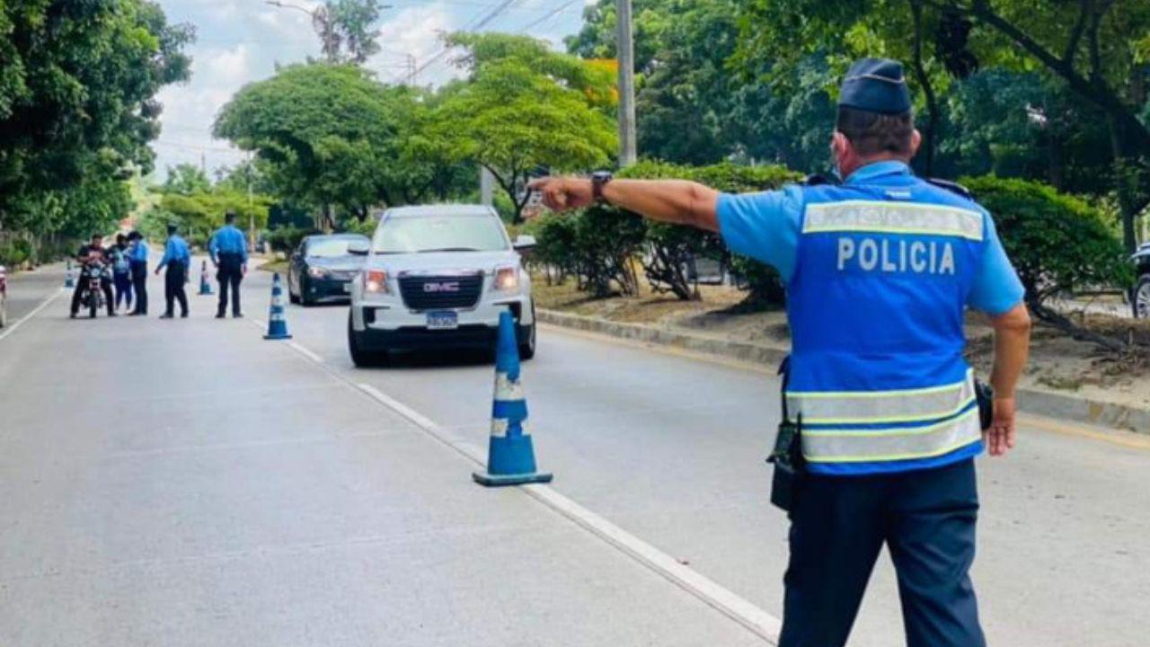 Imagen de ¡Atención! DNTV  hace importante anuncio para conductores hondureños con permisos de conducir vencidos