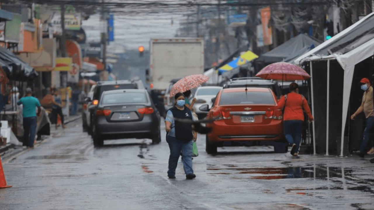 Imagen Principal de Nota: Bajas temperaturas y lluvias continuarán afectando varios departamentos de Honduras