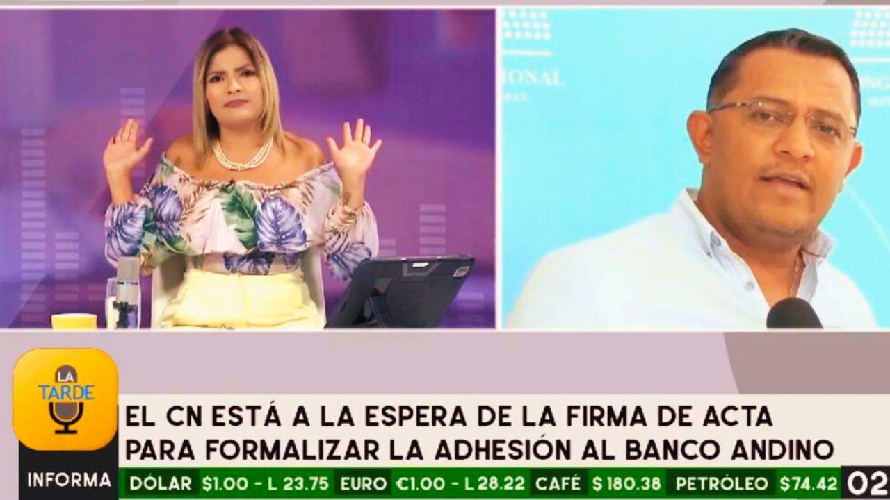 Imagen Principal de Nota: Saraí Espinal y diputado hondureño se pelean durante transmisión en vivo