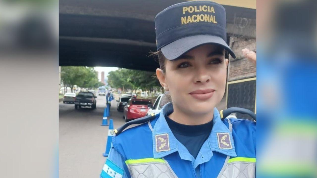 Imagen Principal de Nota: '¡Arrésteme!' Hermosa policía de tránsito roba suspiros en calles de Honduras y entre internautas