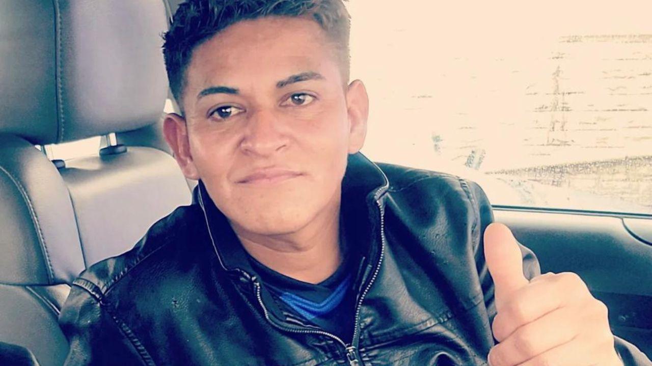 Imagen Principal de Nota: Herminio Juárez canta alabanza y asegura qué pasa por un momento difícil