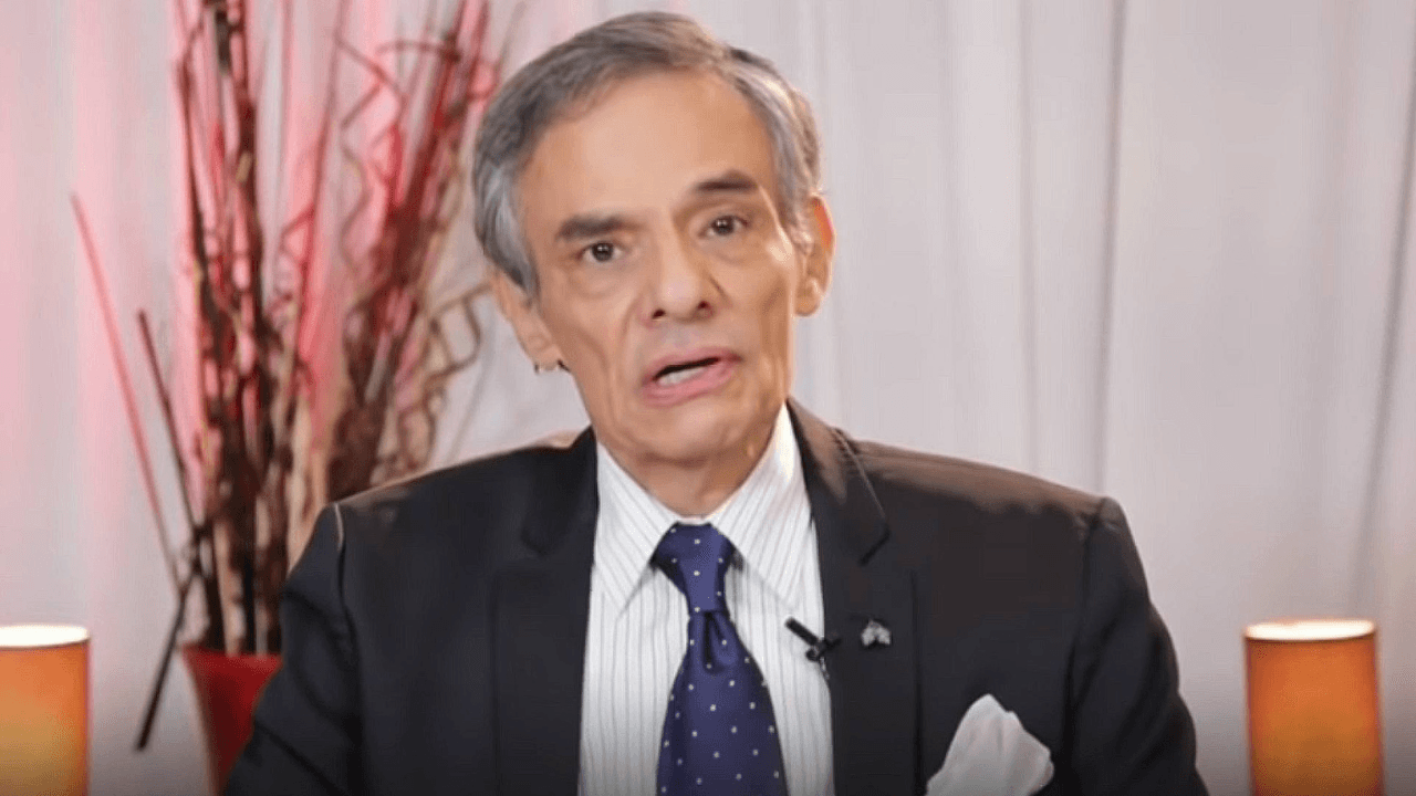Imagen Principal de Nota: José José perdió su voz no solo por el consumo de alcohol