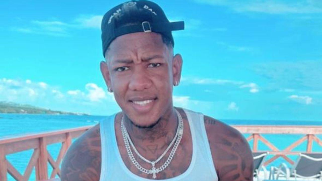 Imagen Principal de Nota: '¿Vale la pena hacer caso a la gente?’: Romell Quioto manda mensaje desde Roatán