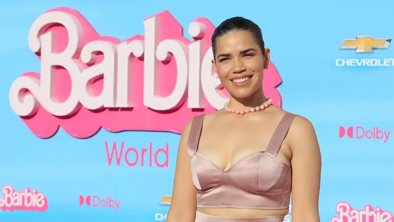 Imagen de America Ferrera se suma a Matthew McConaughey como protagonista de la cinta 'The Lost Bus'
