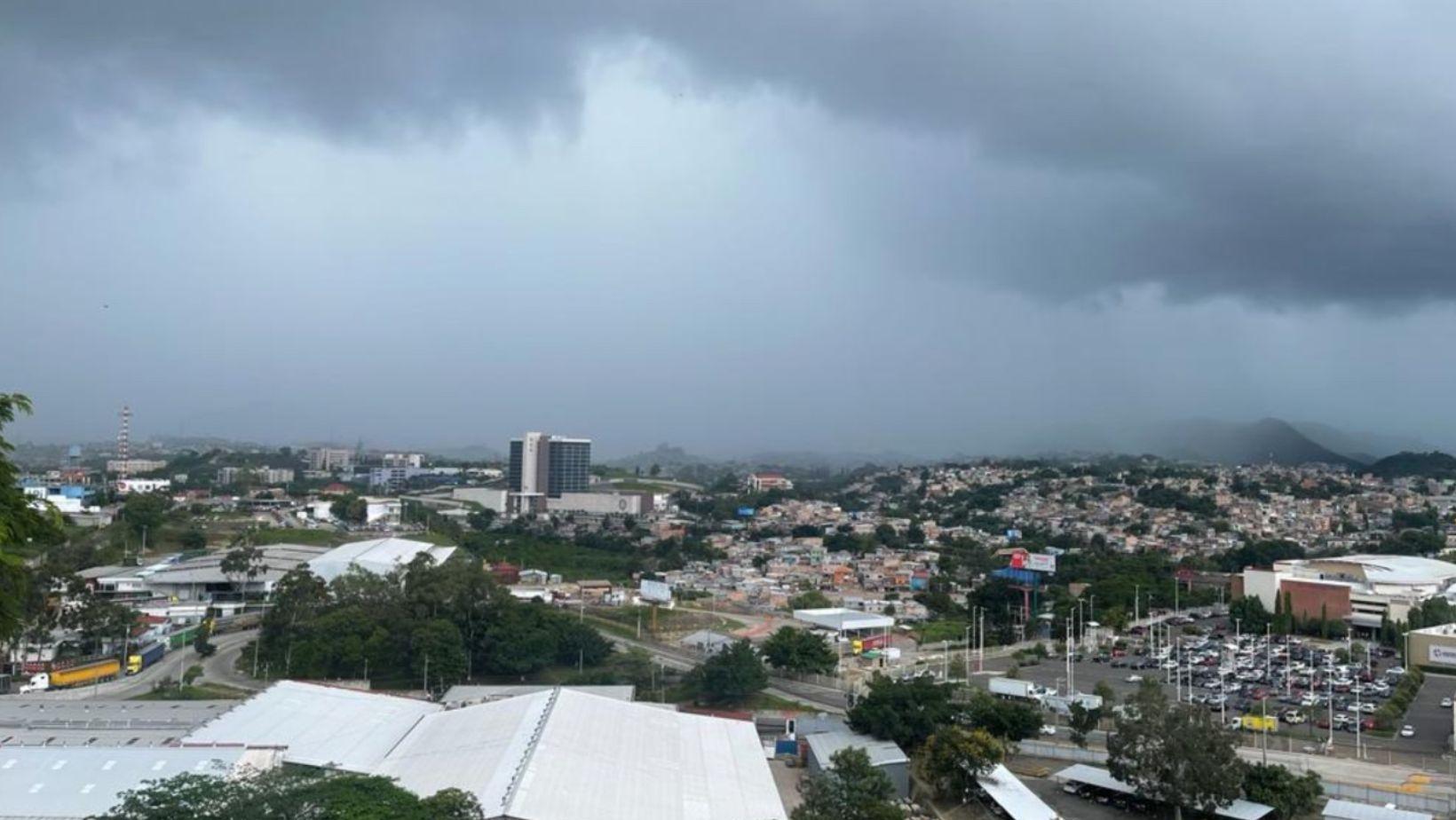 Imagen de Condiciones inestables se pronostican para este viernes, ¿continúa el frente frío?