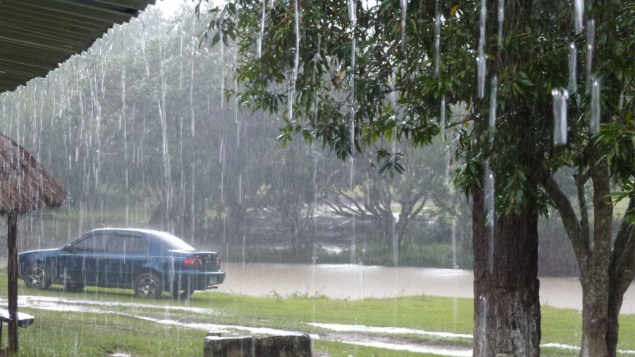Imagen de Humedad del Caribe provoca lluvias en varias regiones de Honduras