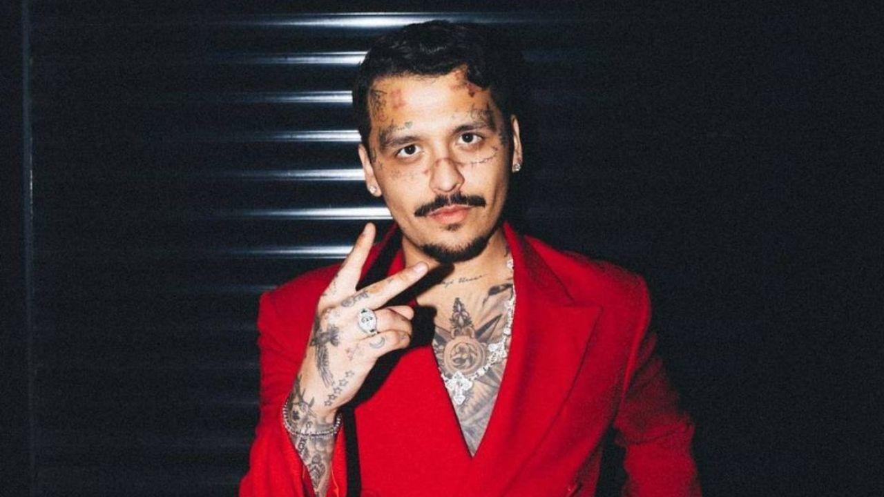 Imagen Principal de Nota: Christian Nodal revela que sufrió ansiedad y depresión por el odio en redes sociales