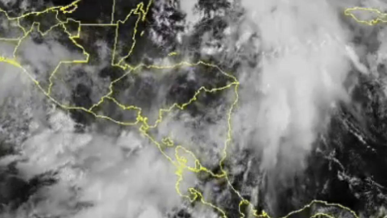 Imagen Principal de Nota: Ciclón Helen dejará fuertes lluvias en Honduras este miércoles