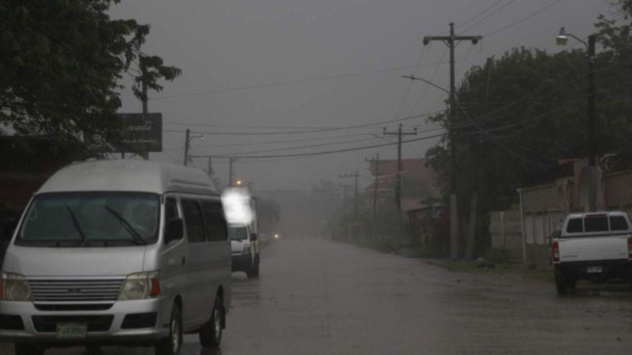 Imagen de Lluvias continuarán este martes en Honduras por influencia de una vaguada