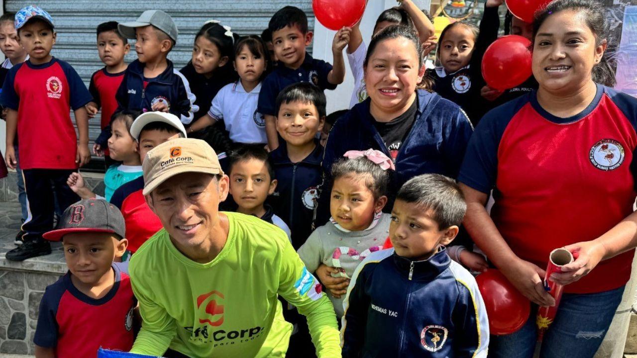 Imagen de Shin Fujiyama agradece el apoyo de los guatemaltecos en su travesía de 3,000 kilómetros