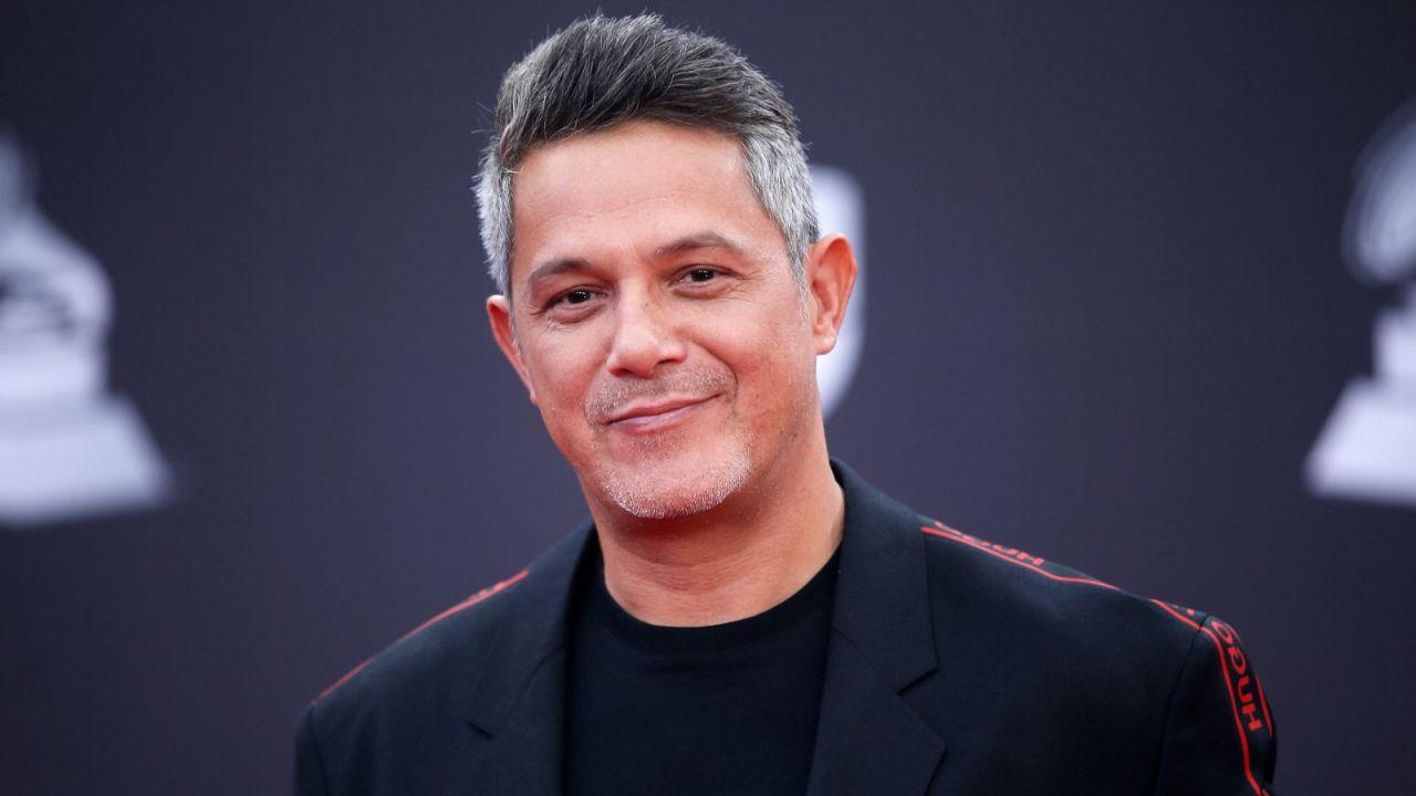 Imagen Principal de Nota: Alejandro Sanz pierde a dos seres queridos en el Jet Set
