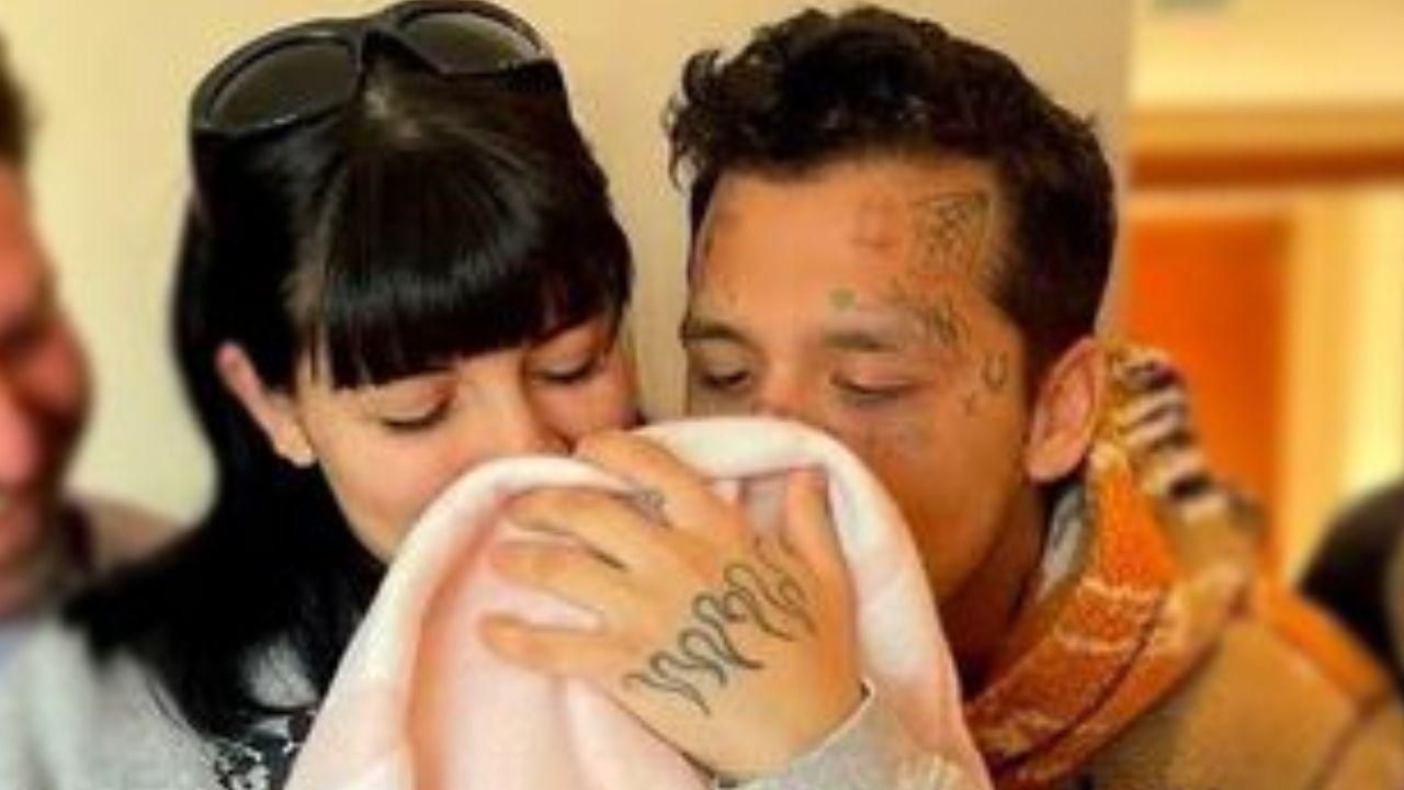 Imagen Principal de Nota: Cazzu conmueve con 'Inti', emotiva canción dedicada a su hija