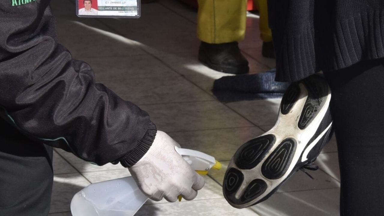 Imagen de ¿El coronavirus puede propagarse a través de los zapatos?