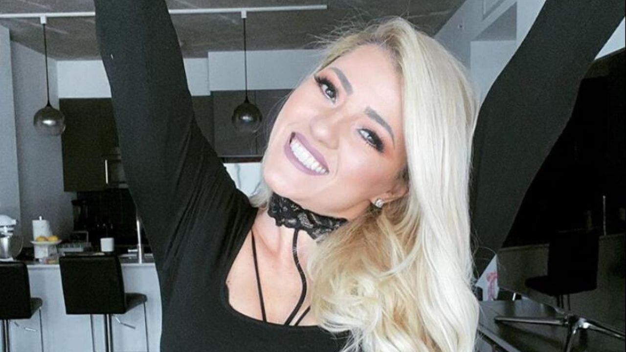 Imagen Principal de Nota: Impresionante físico presume Debbie Bertrand, expresentadora de Fantástiko Infantil ¡Mira las fotos!