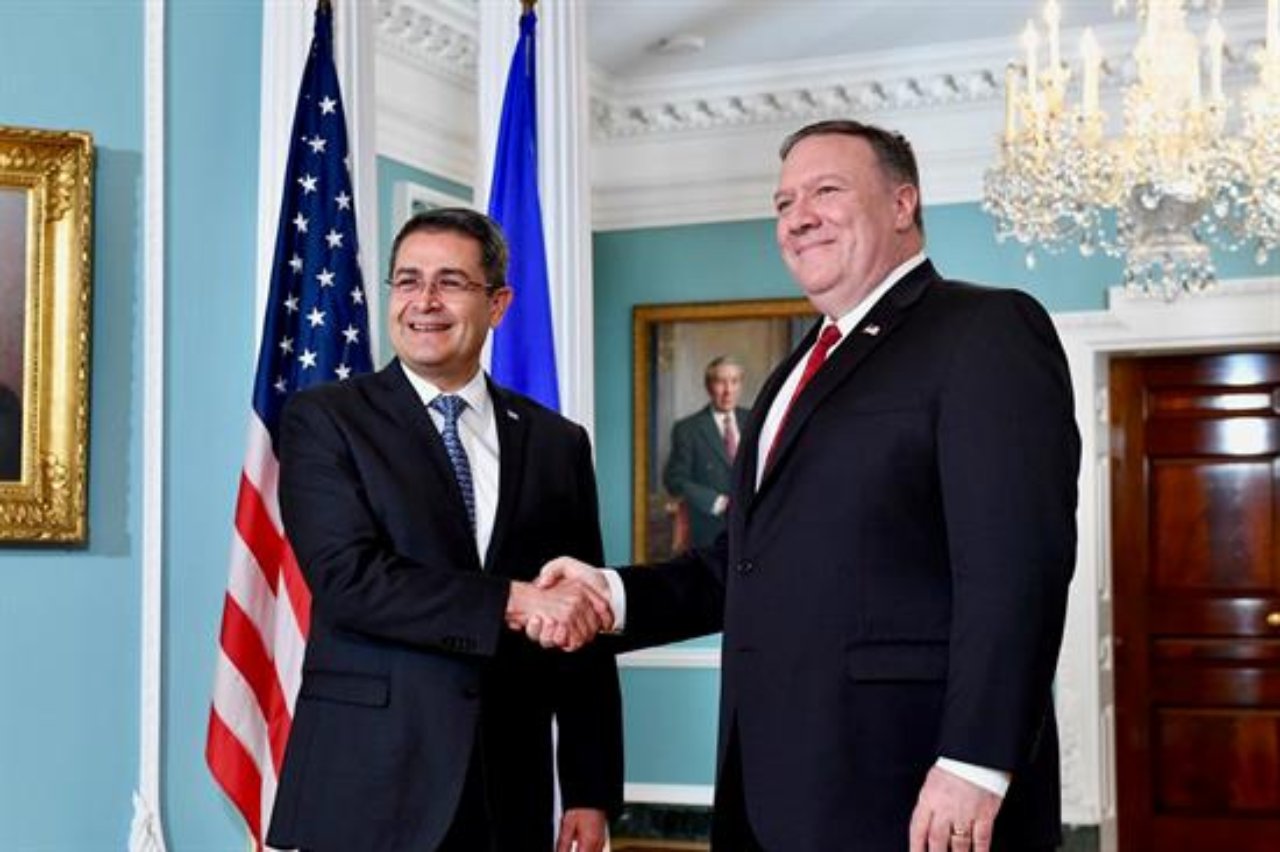 Imagen Principal de Nota: Mike Pompeo anuncia paquete de ayuda de 252 millones de dólares para Honduras, El Salvador y Guatemala