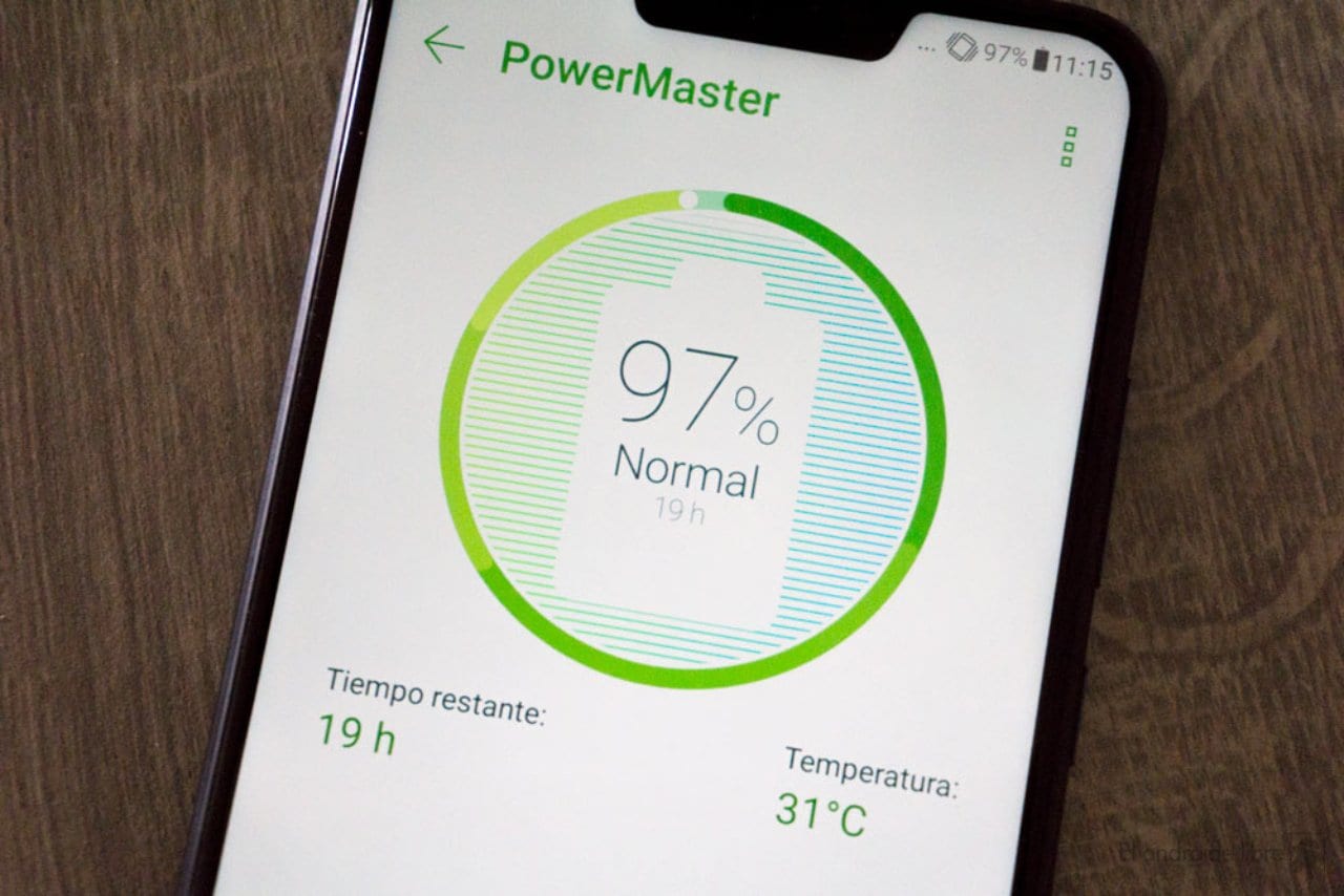 Imagen Principal de Nota: Cuatro trucos para que WhatsApp no te consuma tantos datos ni batería