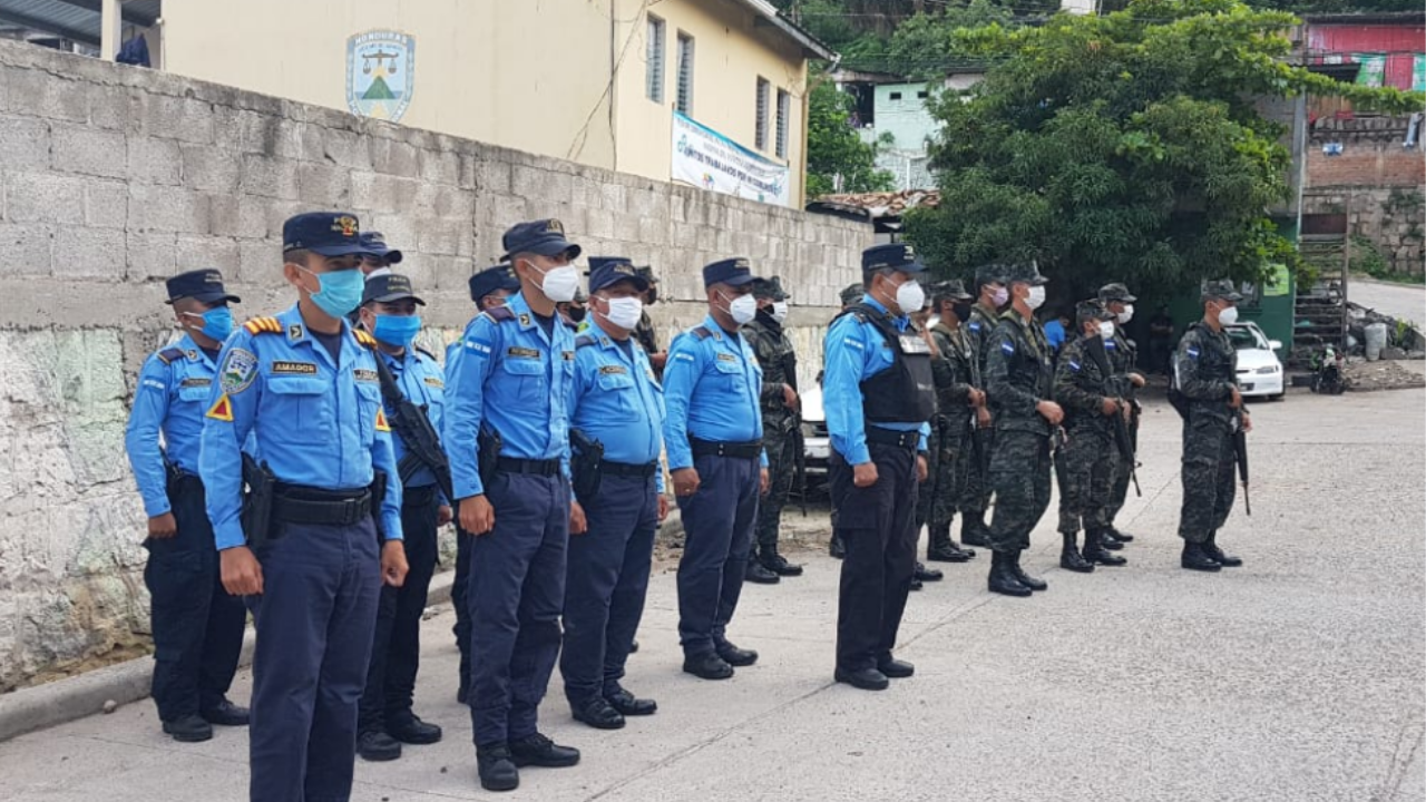 Imagen Principal de Nota: Al menos 205 policías han sido contagiados por covid-19 en Honduras, aseguran autoridades