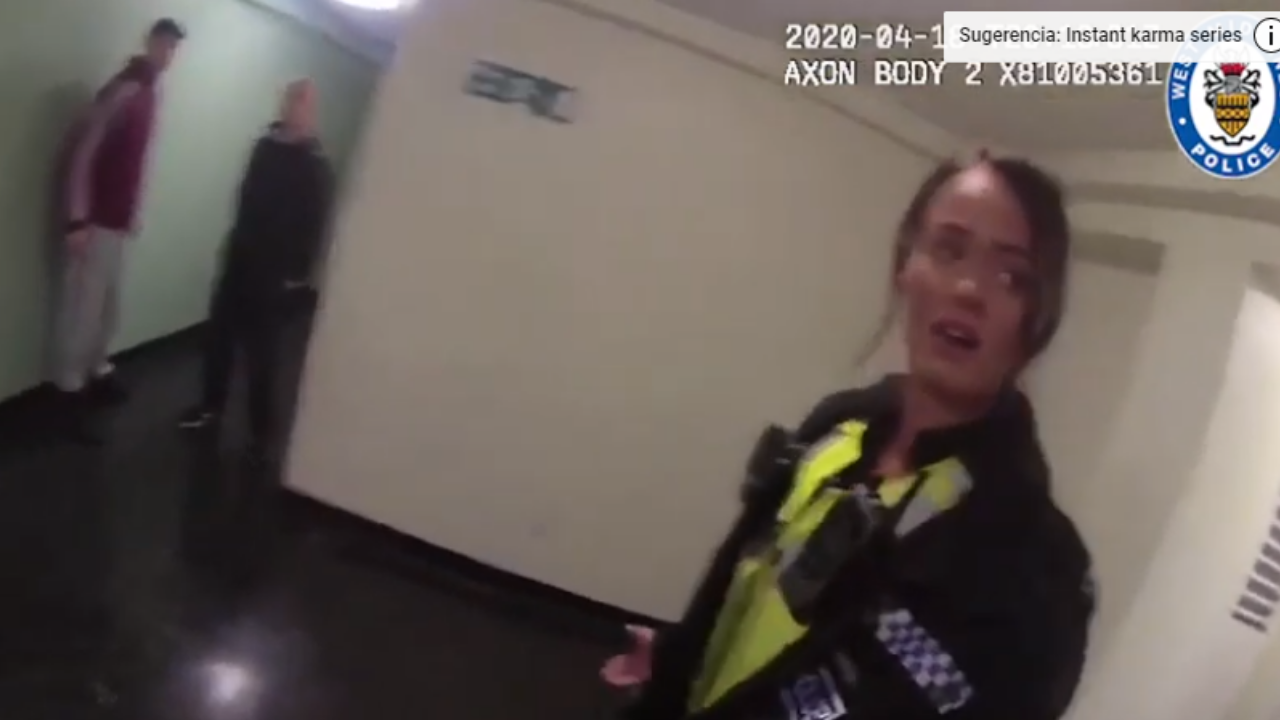 Imagen Principal de Nota: Un hombre escupió sangre a una policía en el ojo en Inglaterra y quedó captado en video