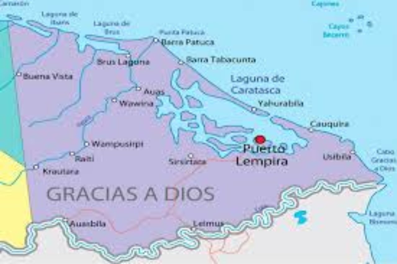 Imagen Principal de Nota: Cuatro miembros de una familia muertos deja masacre en La Mosquitia