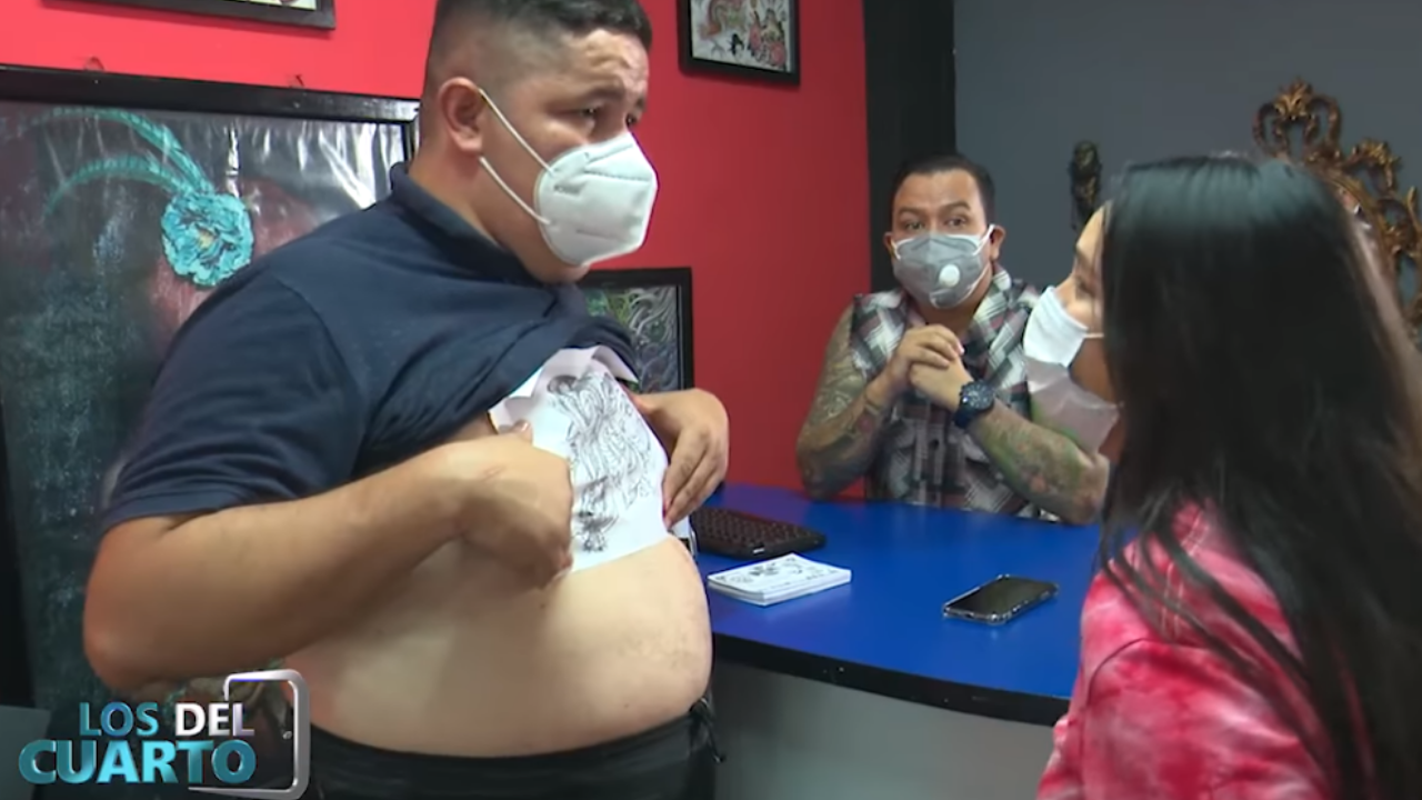 Imagen Principal de Nota: Los del Cuarto: Octavio Manteco se realizó un tatuaje y no te imaginarás lo que pasó