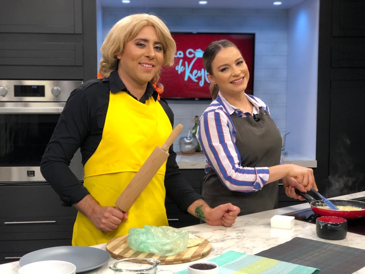Imagen Principal de Nota: La Cocina de Keyla: Aprende a preparar jalapeños rellenos con dip, salchicha agridulce y dulce de vainilla