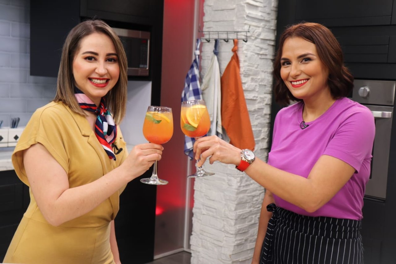 Imagen de Rocío Hernández revela en La Cocina del Cinco cuál es su cantante favorito y qué disfruta más de su carrera
