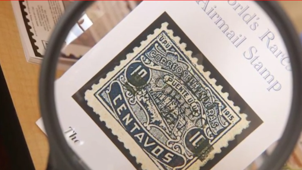 Imagen Principal de Nota: ¿Sabías que una estampilla postal hondureña está entre las más raras del mundo?