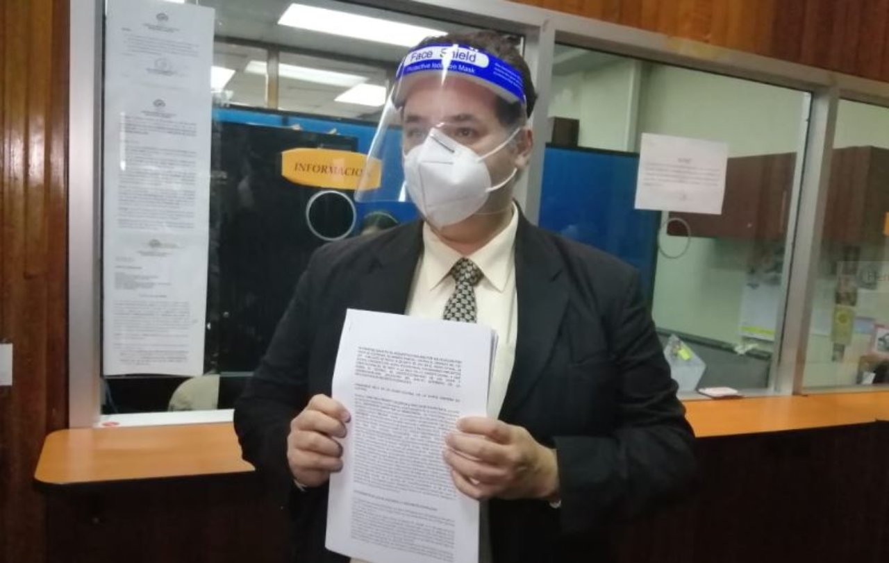 Imagen de Presentan recurso de inconstitucionalidad contra el Código Penal para introducir el aborto terapéutico en Honduras