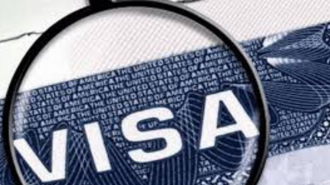 Imagen Principal de Nota: Las Mañanas del 5: los errores que impiden que te den la visa estadounidense