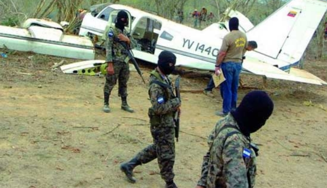 Imagen Principal de Nota: ¿Cuál ha sido el rol de las Fuerzas Armadas en la lucha contra el narcotráfico en Honduras?