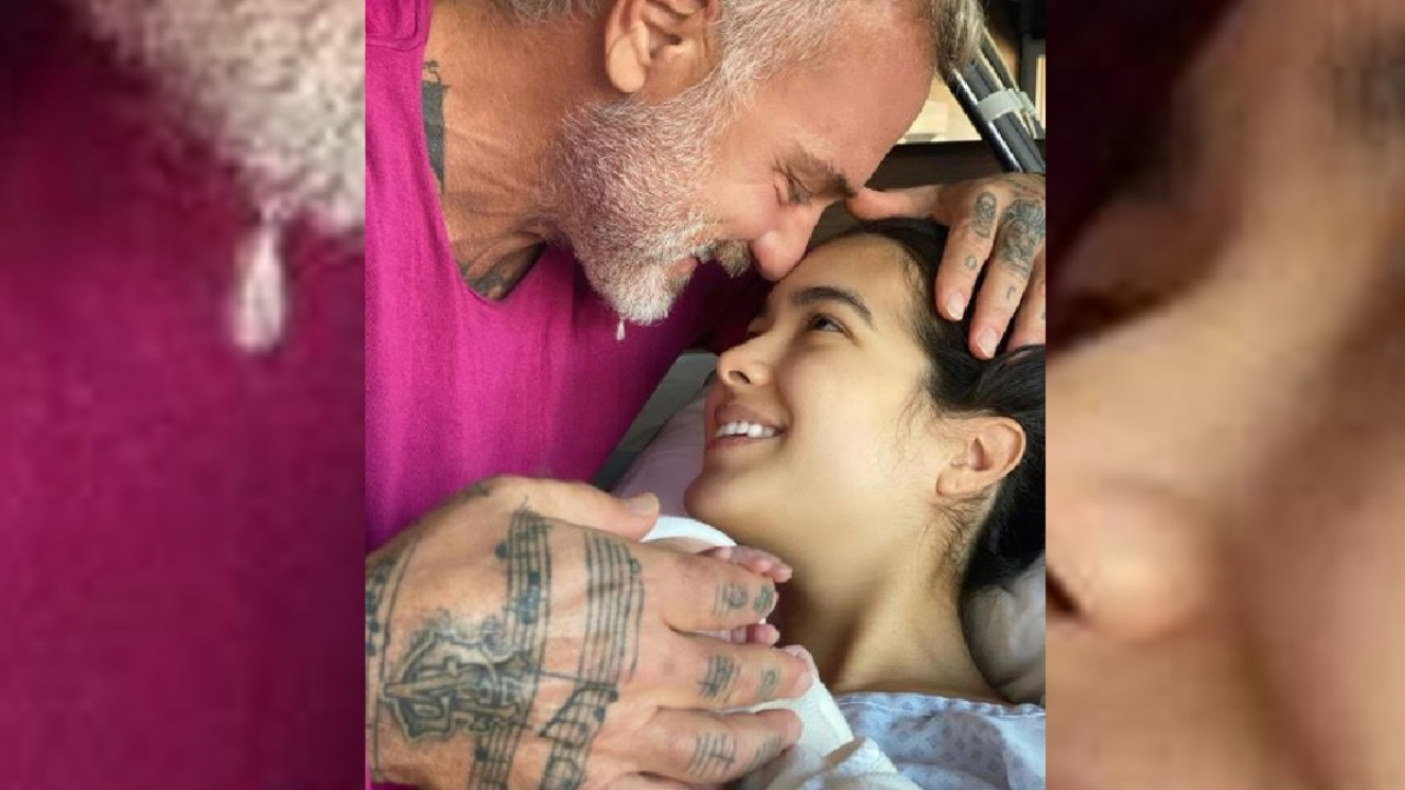 Imagen de Gianluca Vacchi y Sharon Fonseca felices con el nacimiento de su hija
