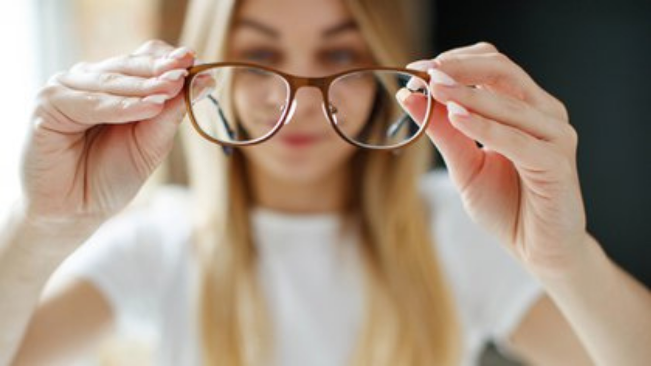 Imagen Principal de Nota: Consejos para prevenir enfermedades en la vista