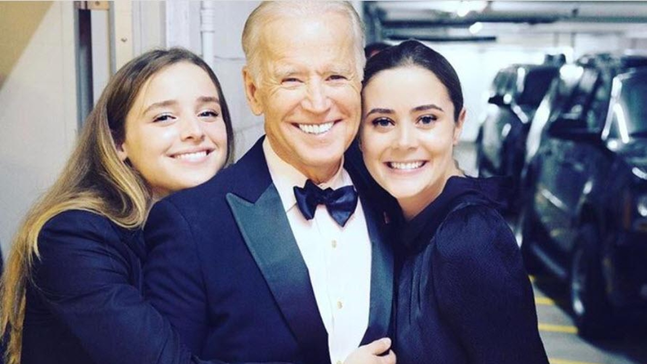 Imagen de Foto que subió la nieta del presidente Biden de la celebración familiar causa revuelo en redes sociales