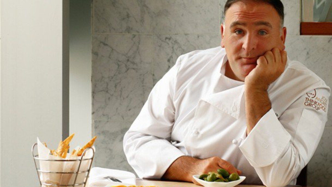 Imagen de Lo que debes saber sobre el famoso chef internacional que llegó a Honduras para ayudar a los afectados por los huracanes