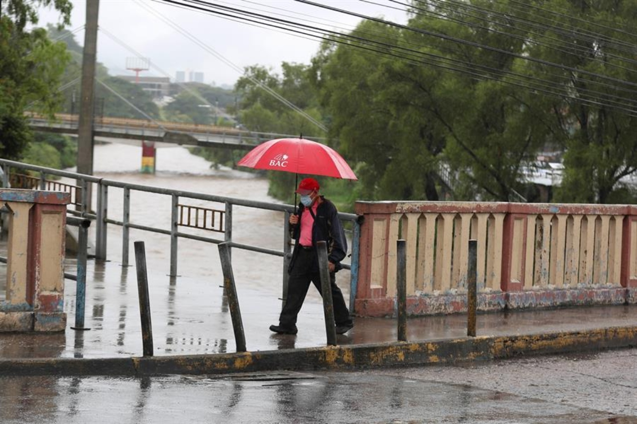 Imagen Principal de Nota: Regiones de Honduras que serán afectadas por las lluvias, previo al ingreso del primer frente frío de la temporada