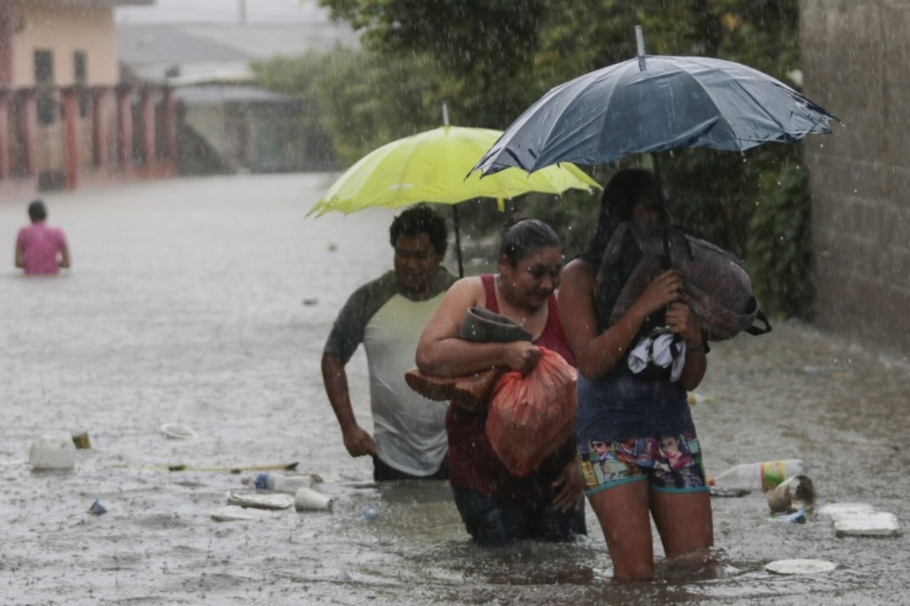 Imagen de Eta dejará al menos 48 horas más de lluvia en Honduras; autoridades llaman a evacuar zonas de riesgo