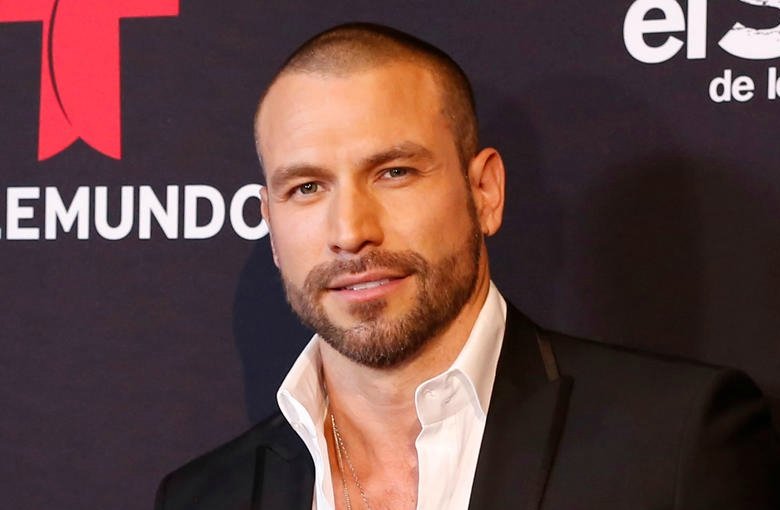 Imagen de ¡Por fin ! Rafael Amaya reapareció en Culiacán con kilos de más, mira las polémicas imágenes