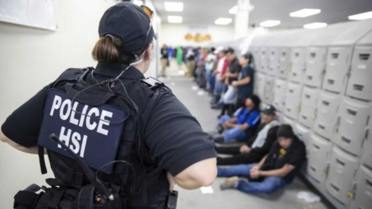 Imagen de Consultorio Migratorio: ¿Cuáles son los derechos de los inmigrantes detenidos en Estados Unidos?