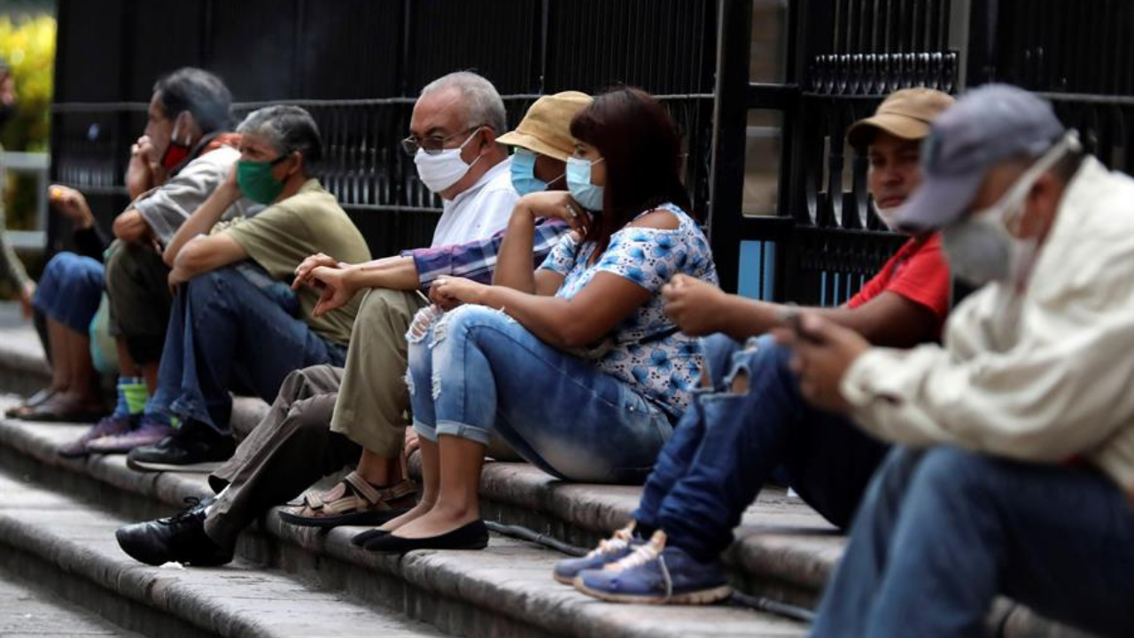 Imagen Principal de Nota: Porque nos importa: En Honduras, 400 mil empleados perdieron su trabajo debido a la pandemia