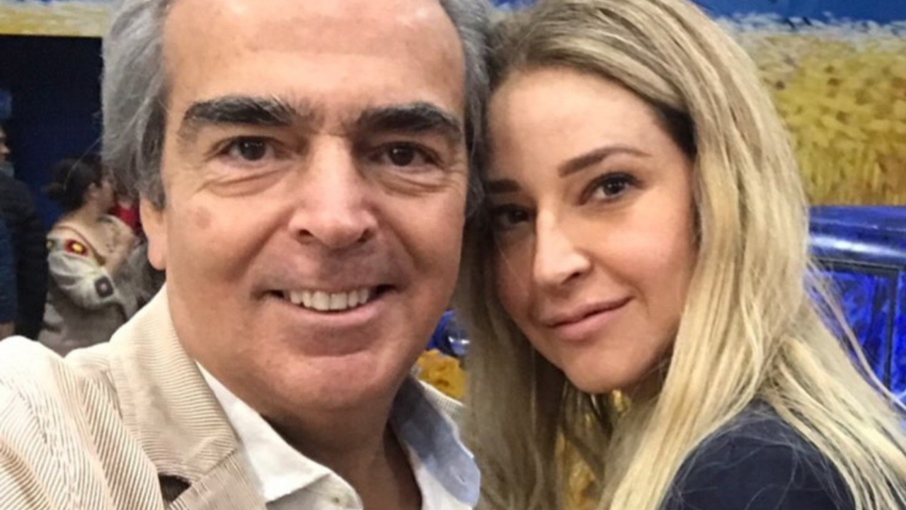 Imagen de Viudo de Edith González comparte románticas fotografías junto a su nueva novia