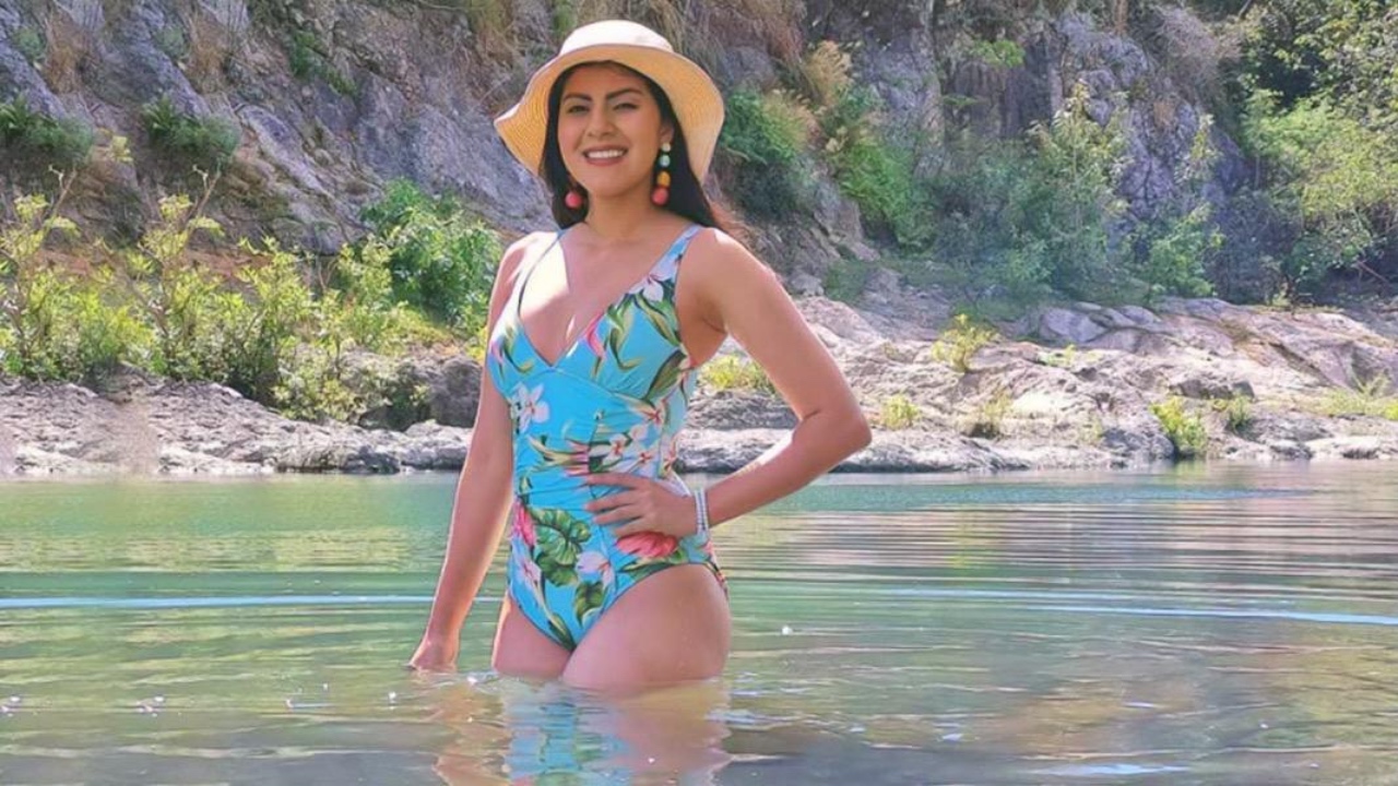 Imagen Principal de Nota: Francis Espinal roba suspiros posando en traje de baño, 'es una sirena'