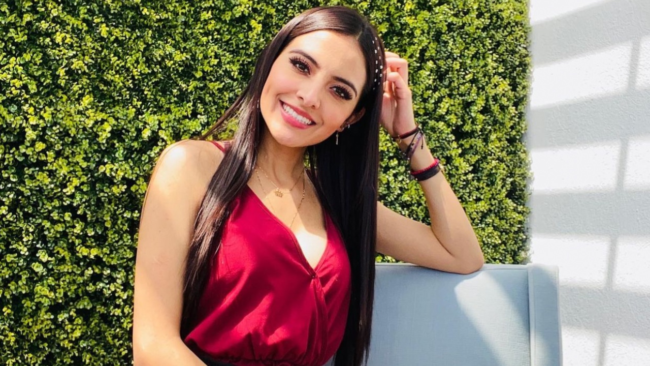 Imagen Principal de Nota: Conoce a Nadia Caro, la guapa corresponsal mexicana de LM5