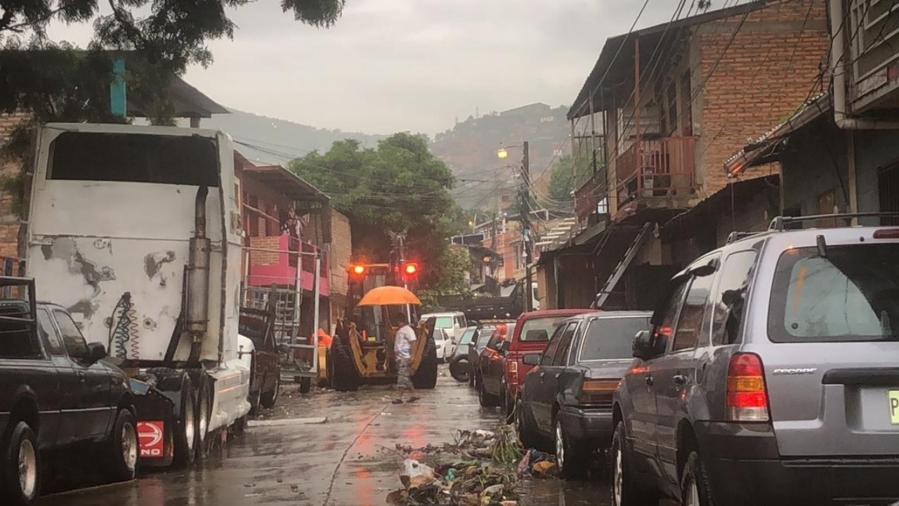 Imagen Principal de Nota: Alertan por deslizamientos e inundaciones en la capital ante lluvias pronosticadas para el martes 15 de junio en Honduras