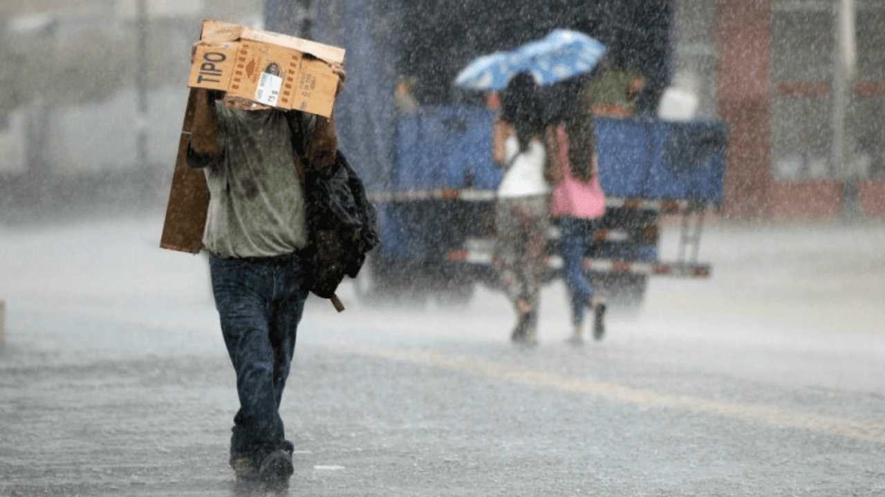 Imagen Principal de Nota: Alerta amarilla por 48 horas en los municipios del Valle de Sula