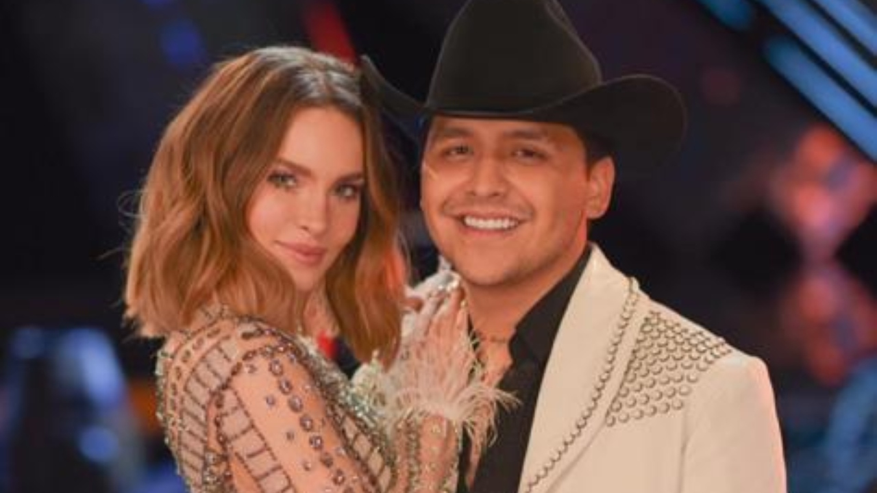 Imagen Principal de Nota: Belinda interrumpió concierto de Nodal para dedicarle su amor frente al público