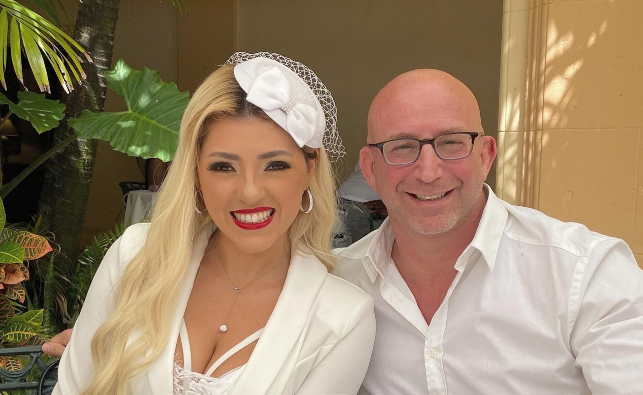 Imagen de Conozca a Brian Deutsch, el esposo de la hondureña Debbie Bertrand