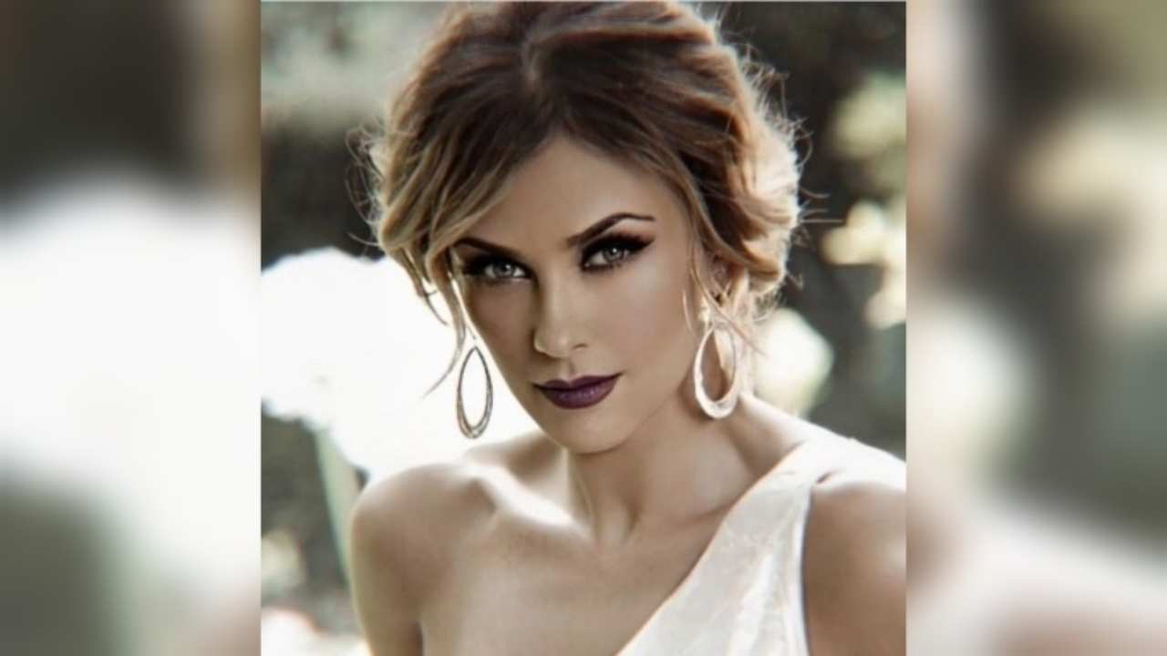 Imagen de Aracely Arámbula sube la temperatura en diminuto traje de baño, ¡a sus 46 años!