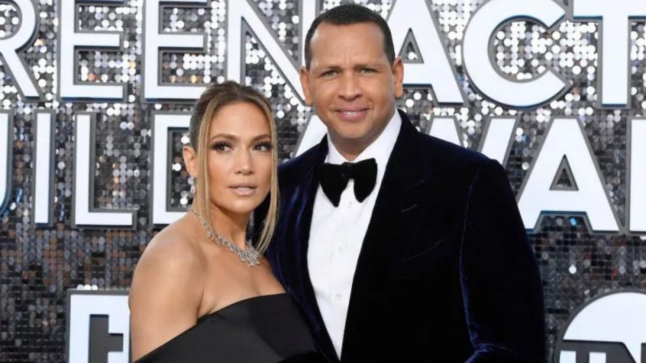 Imagen Principal de Nota: Así reaccionó Alex Rodriguez luego de que JLo borró su recuerdo de sus redes